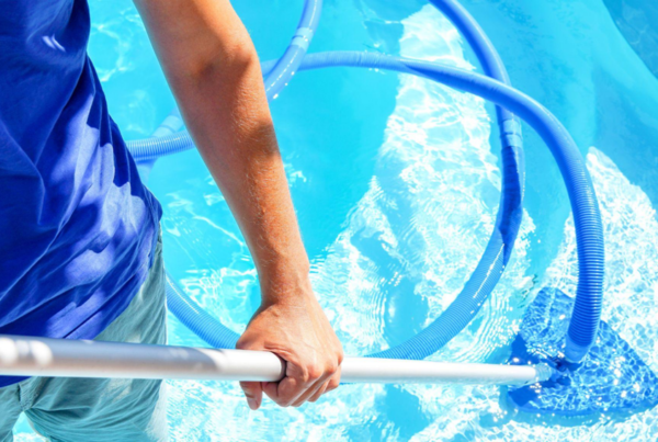 Making a Splash- Your Easy Guide to Pool Filter Care in North Houston